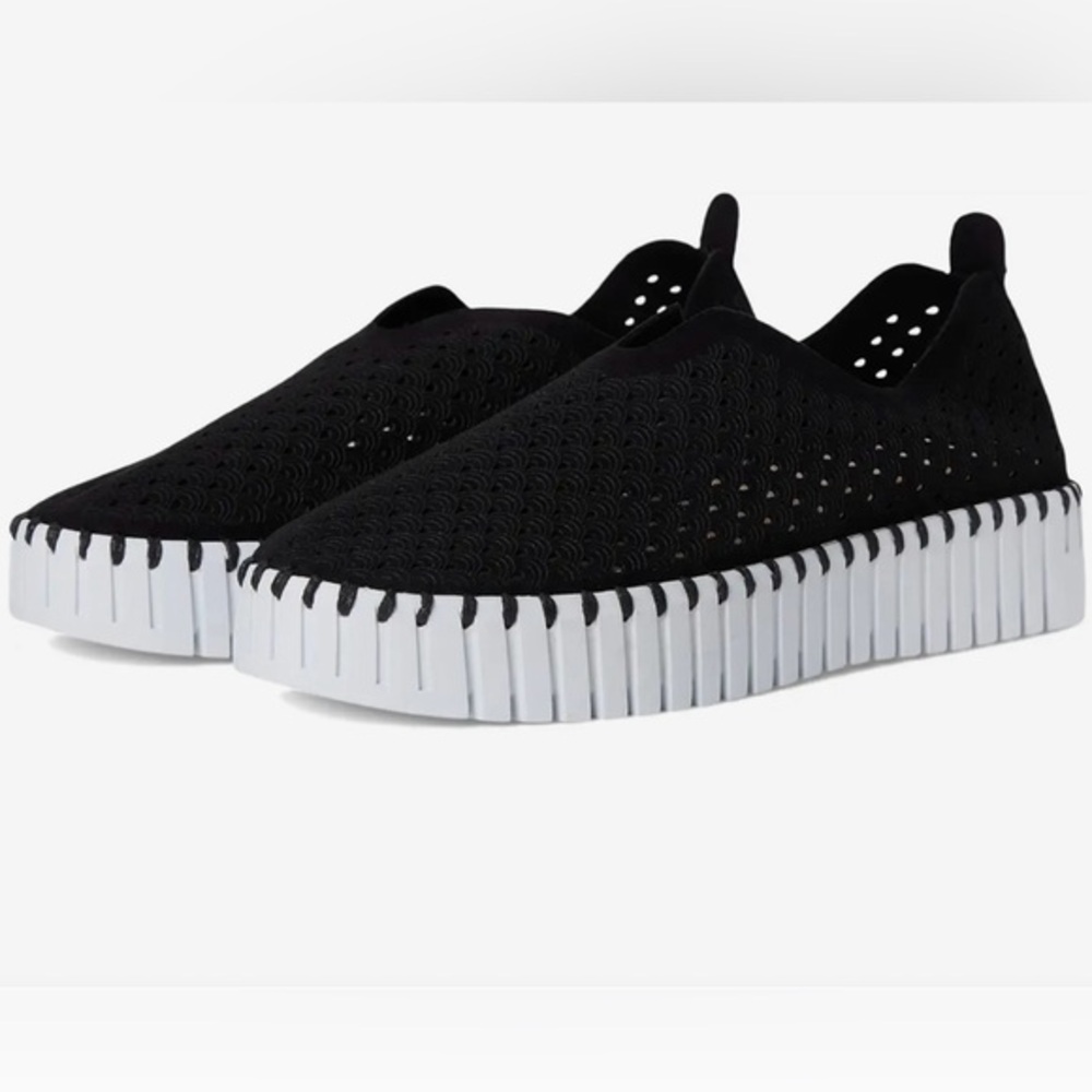 Ilse Jacobsen Black Perforated Tulip 3373 Slip-Ons